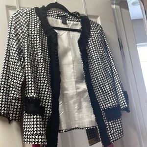 Women’s Black and White Jacket